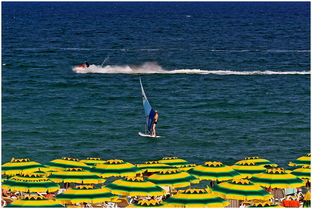 乐鱼游戏-“快艇冲浪：速度、力量与技术的融合，马鞍山赛场极限对决”